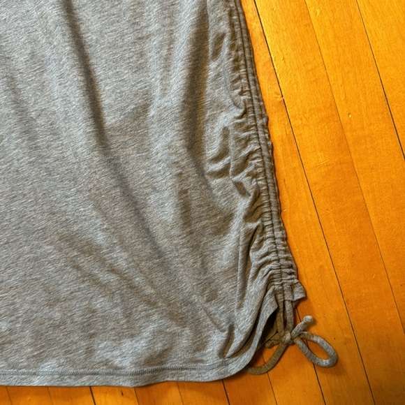 Lululemon Dress w Cinch tie side - Picture 2 of 5